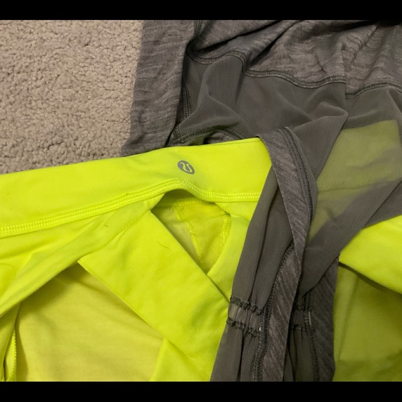 Lululemon tank top with built in sports bra - Picture 3 of 3